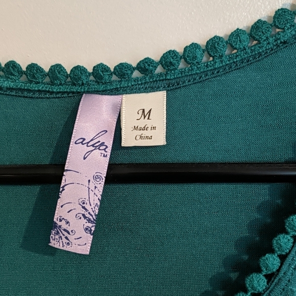 Top - Picture 3 of 3